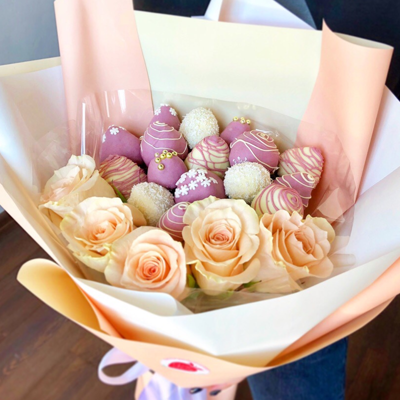 Букет из клубники Кремовый рай